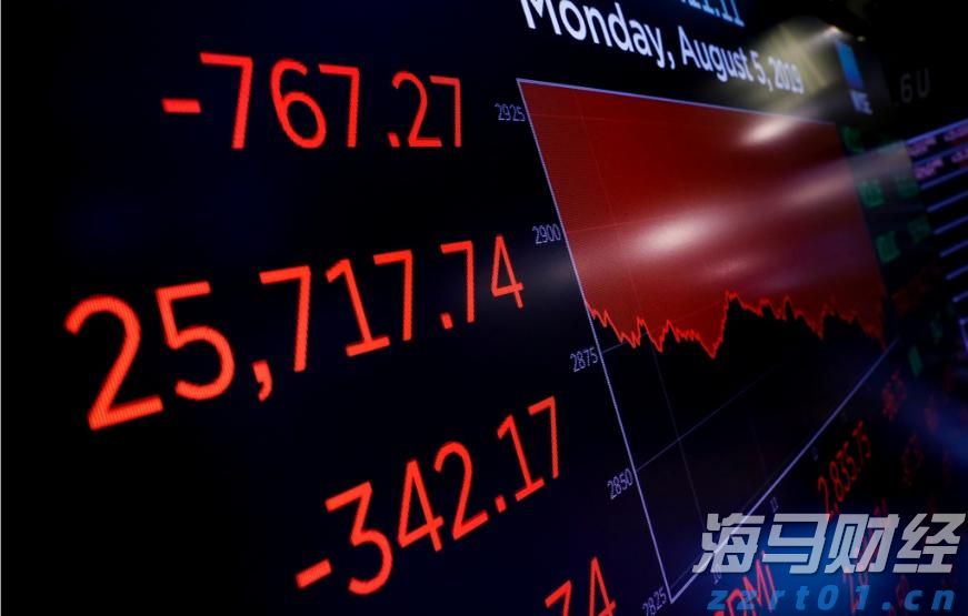 湛江海关在跨境电商渠道查获涉嫌侵犯商标权手提包49个